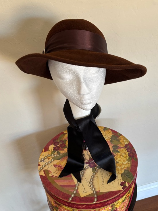Betmar Accessories - Betmar Vintage Wide-Brim Wool Felt Hat with Satin Band & Rhinestone Accent.